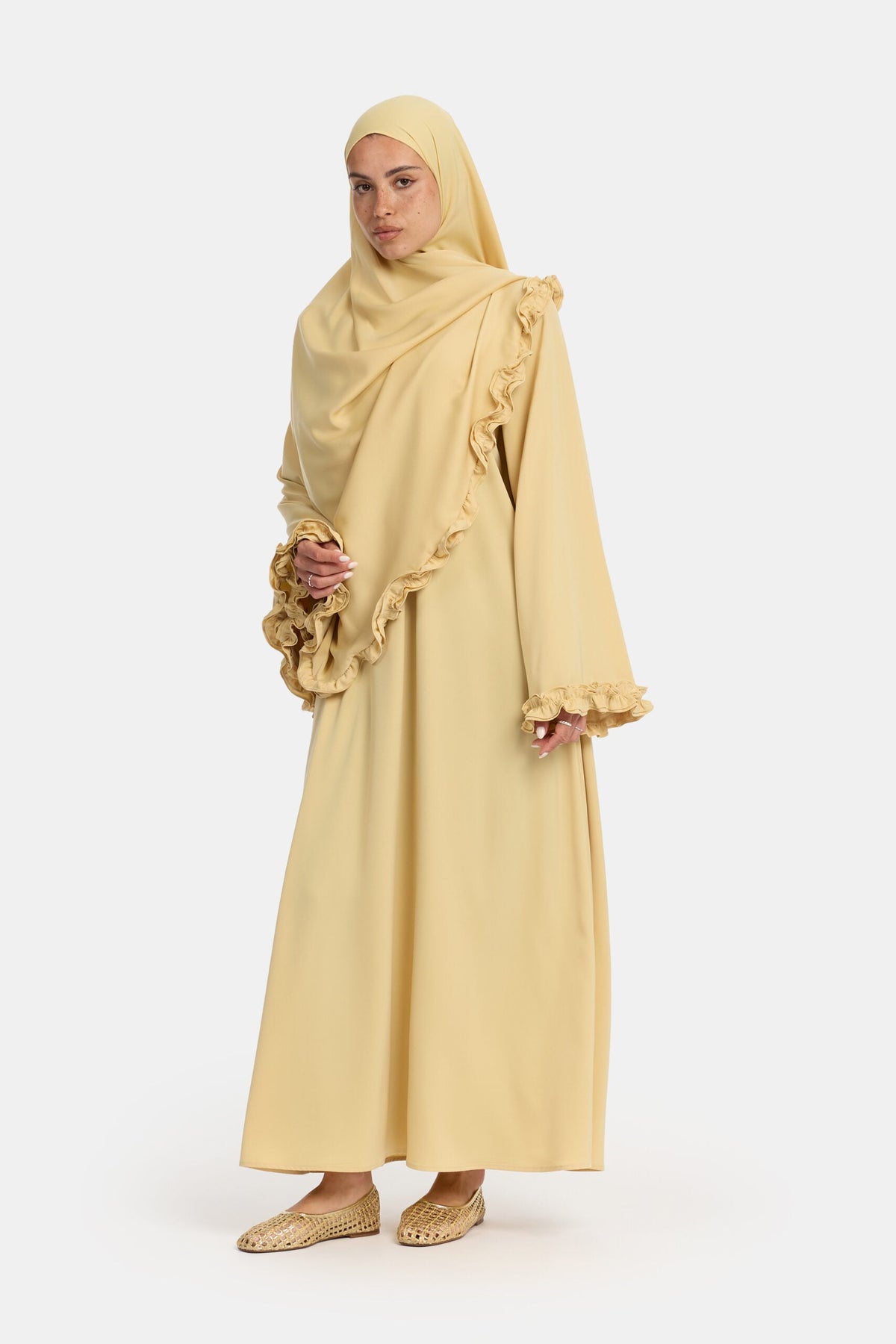 Satin wavy ruffle abaya Toast Yellow
