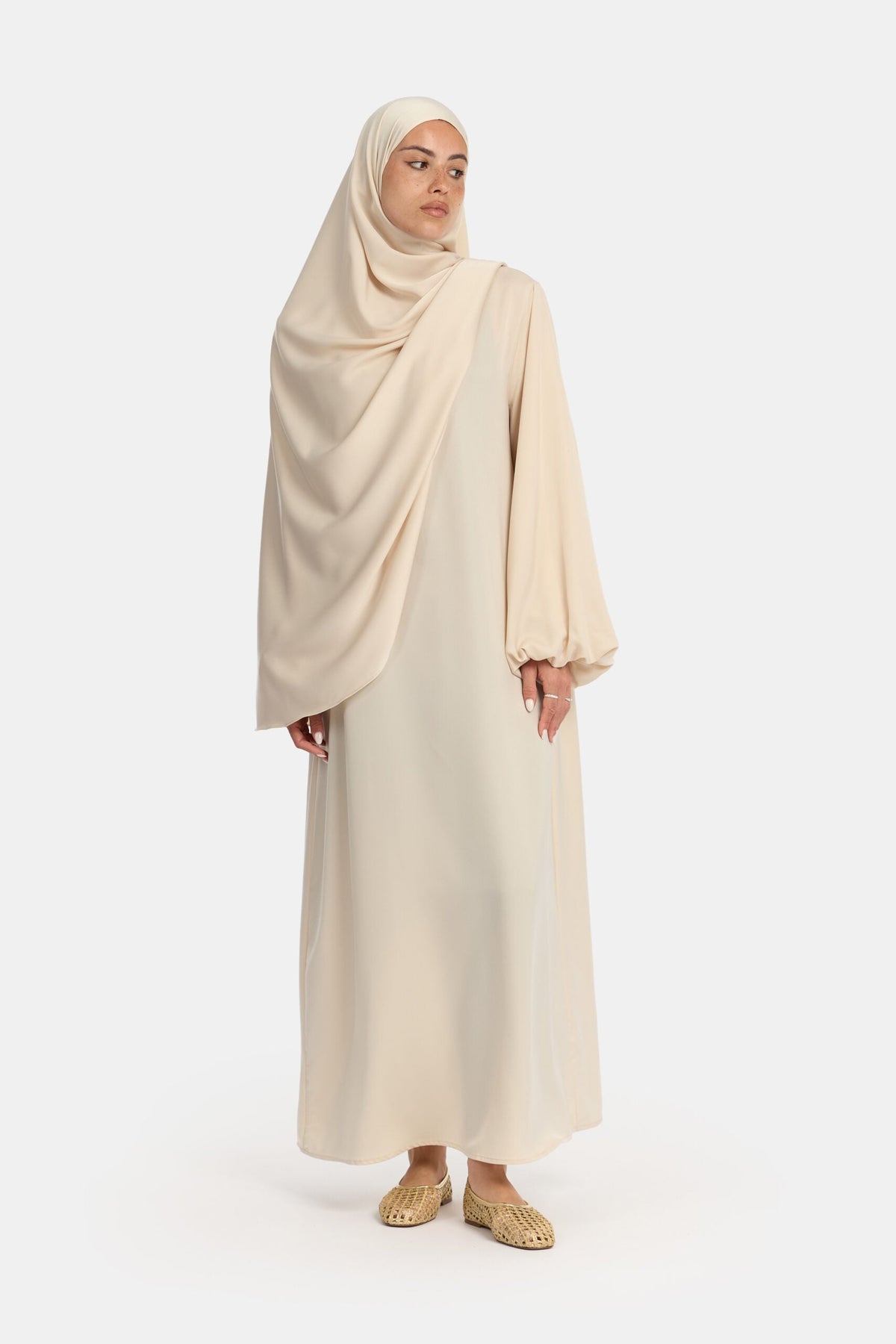 Satin balloon sleeve abaya Almond White