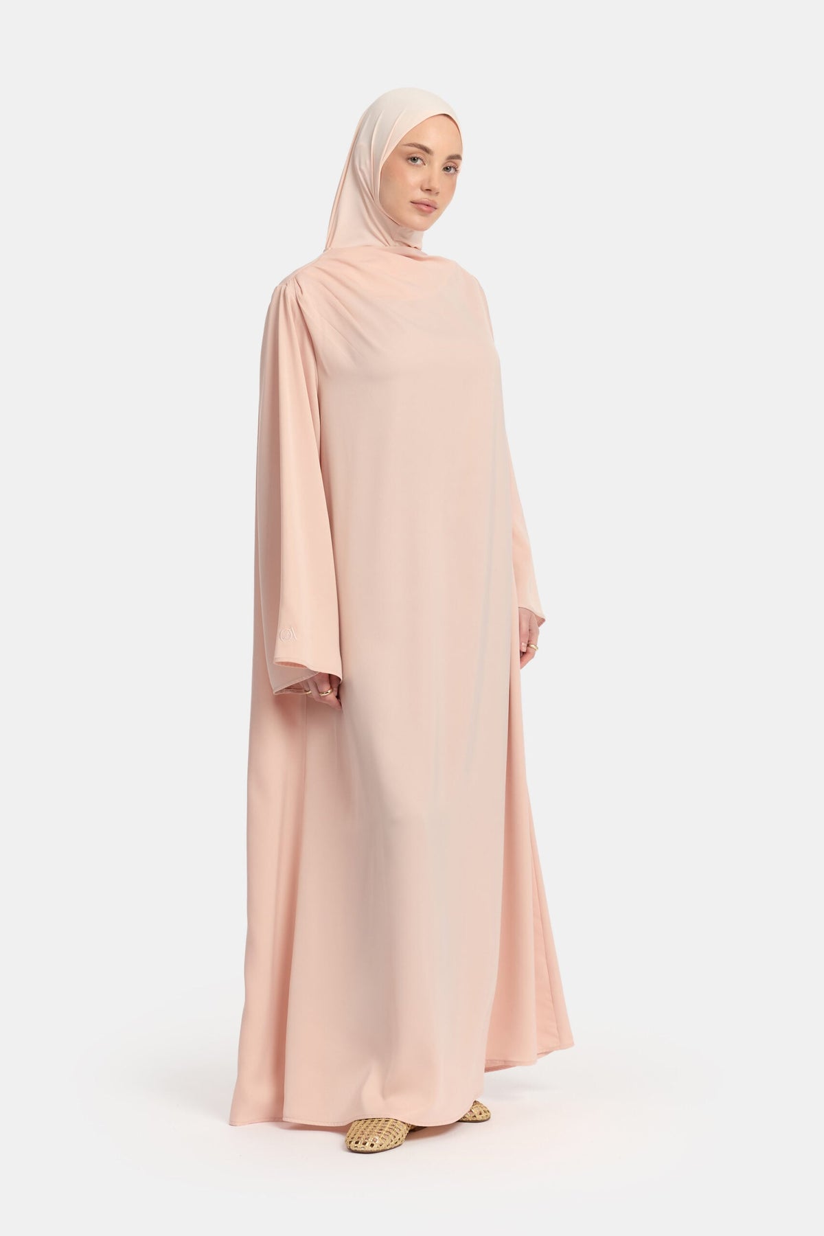 Asymmetric satin abaya Cream Pink