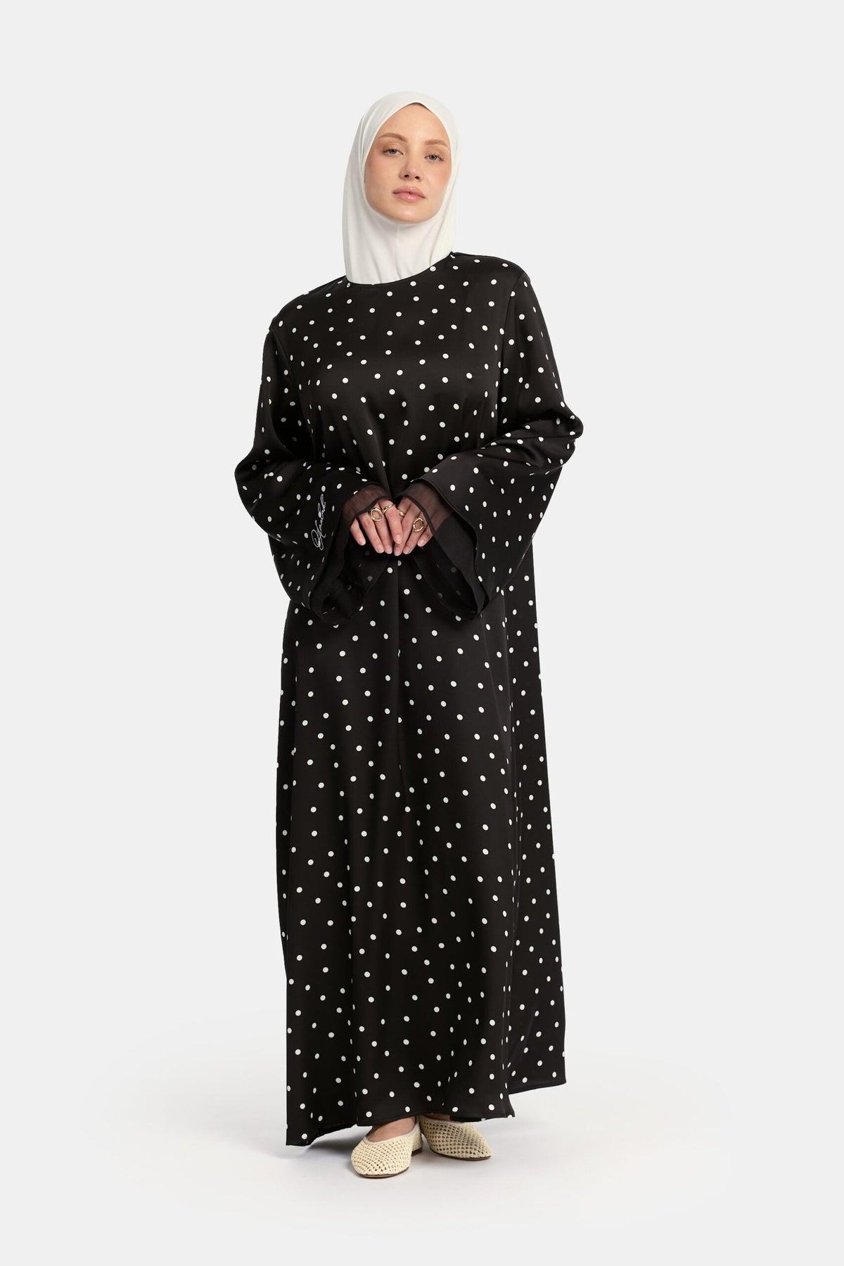Soft dot Double sleeve abaya Black