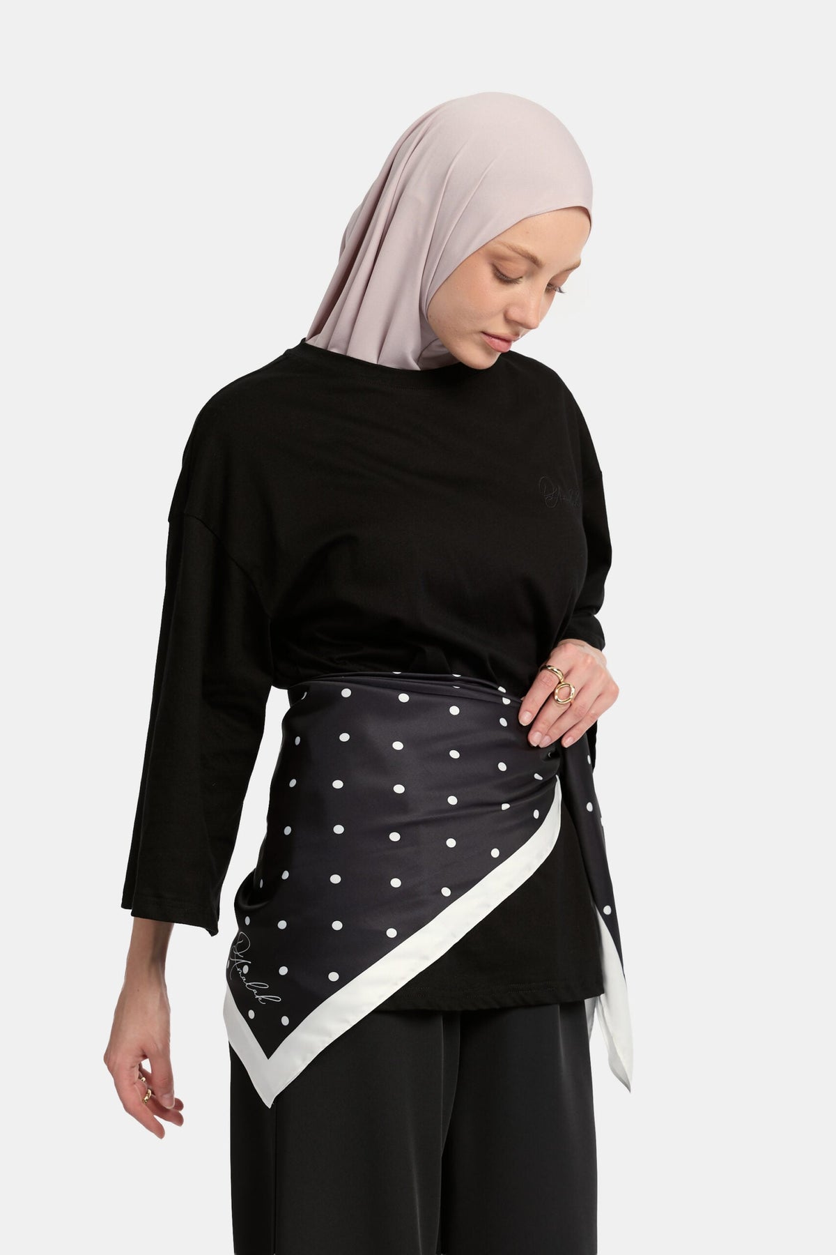 Soft dot Bandana Black