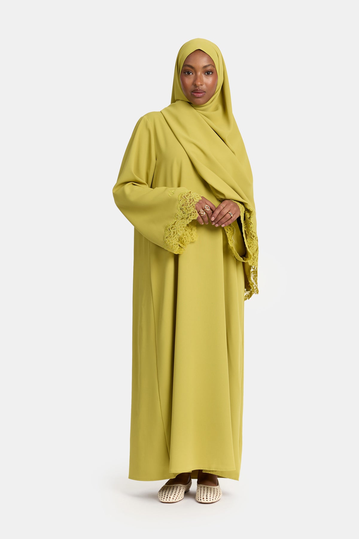 Abaya à bord ondulé en dentelle Green Envy