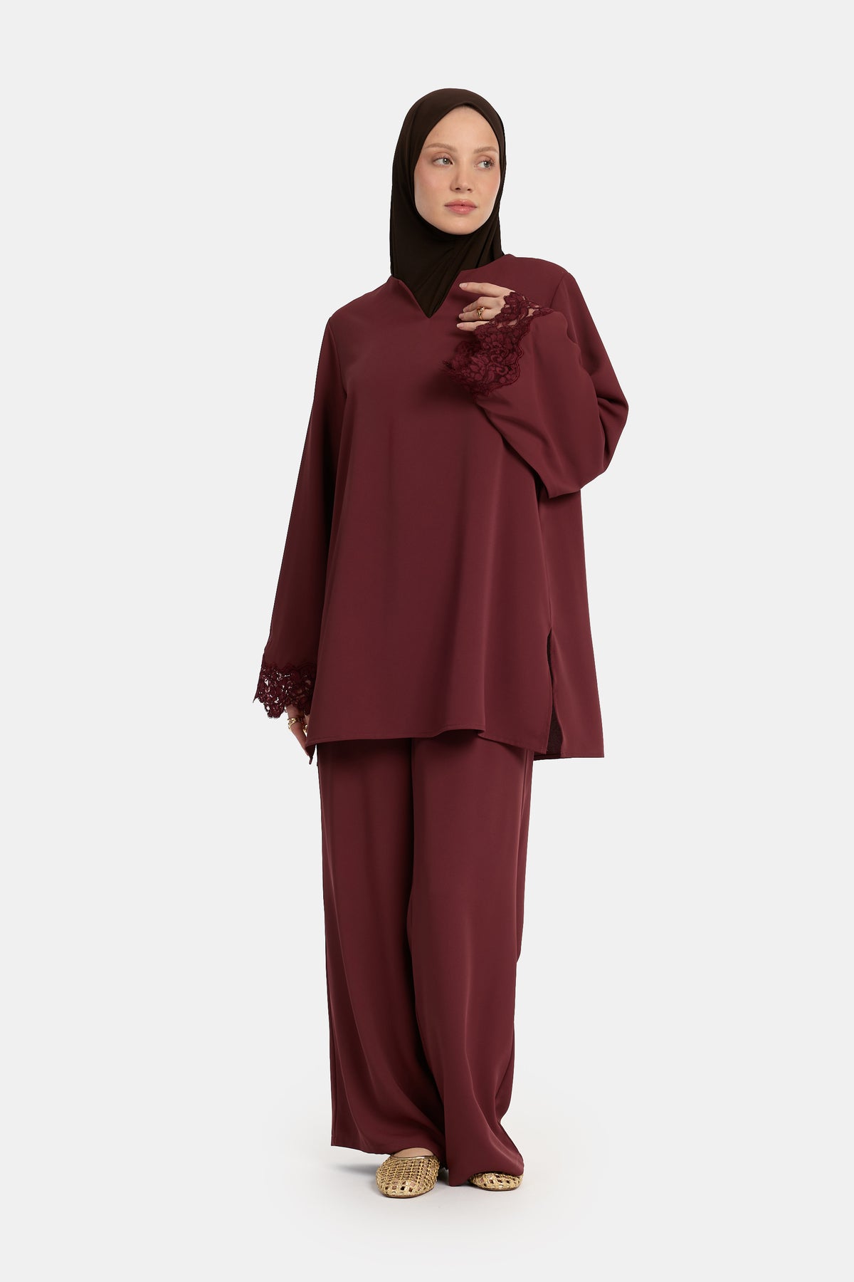 Lace wavy edge twinset Red Mahogany