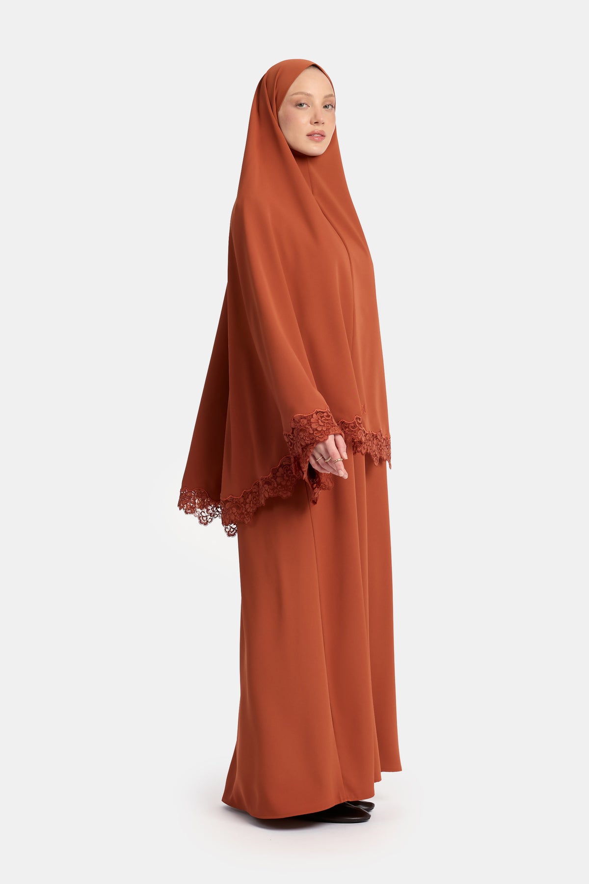 Khimar mit wellenförmigem Spitzenrand, Arabian Spice