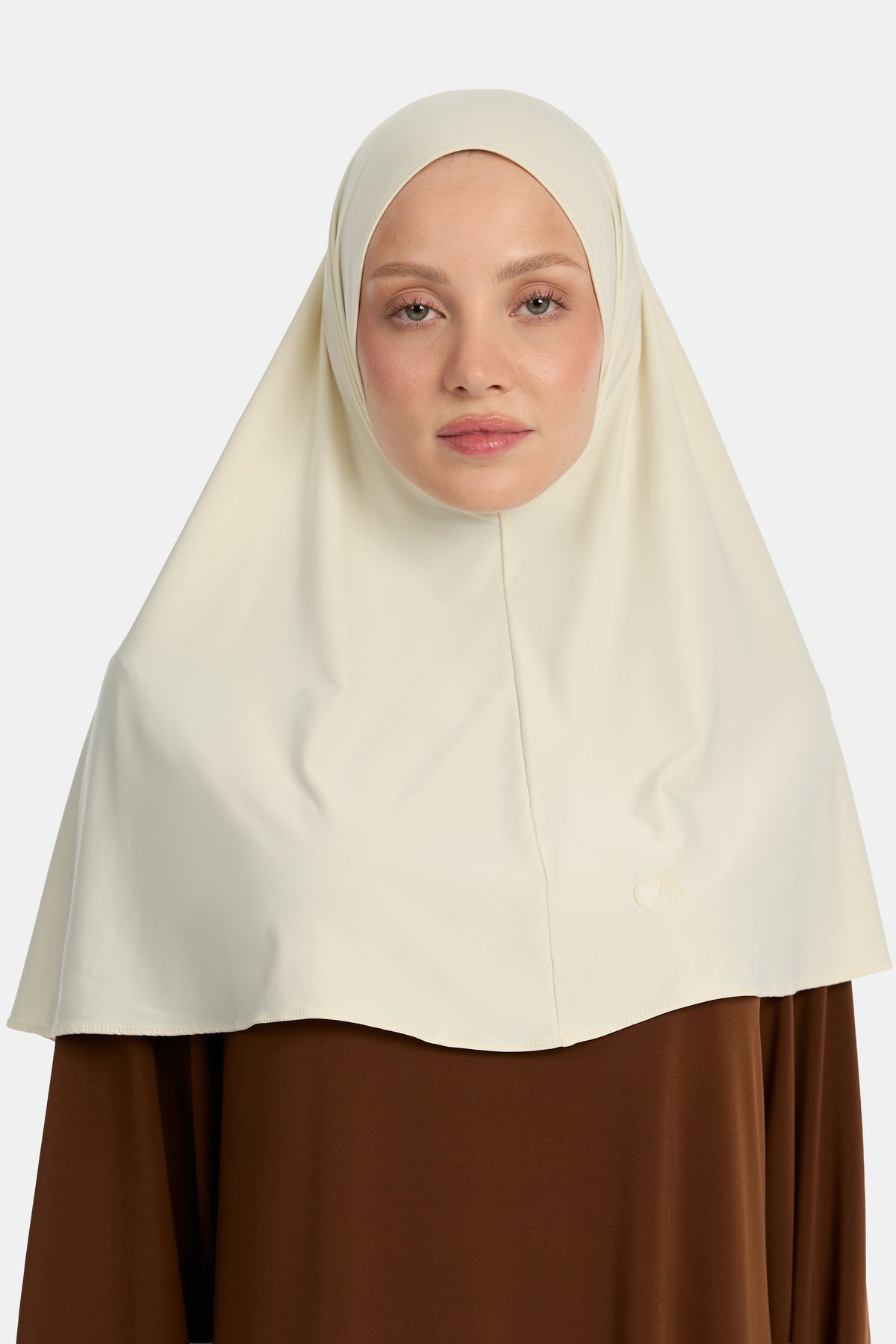 Off-white liquid jersey hijab