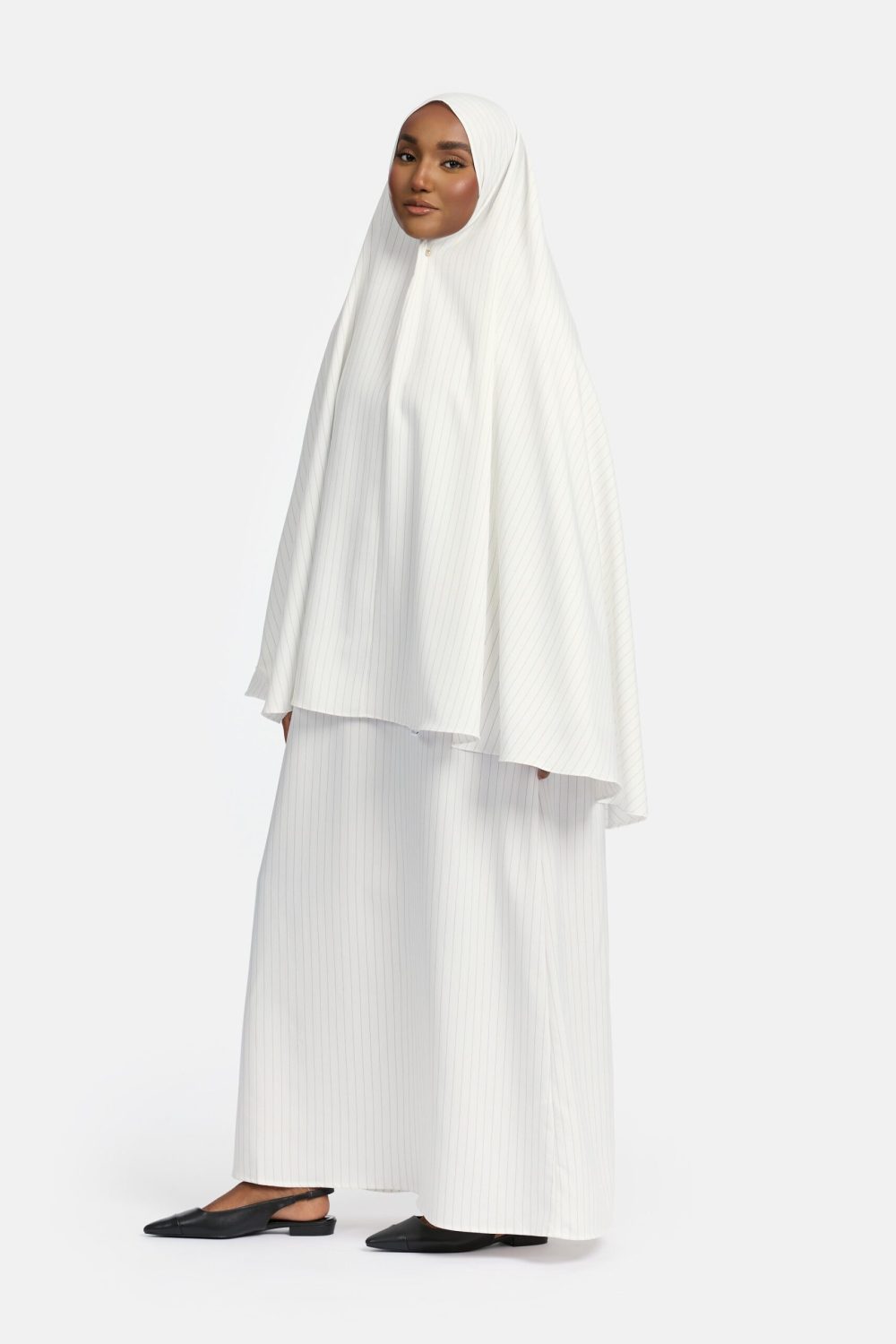 Pinstripe khimar Off White