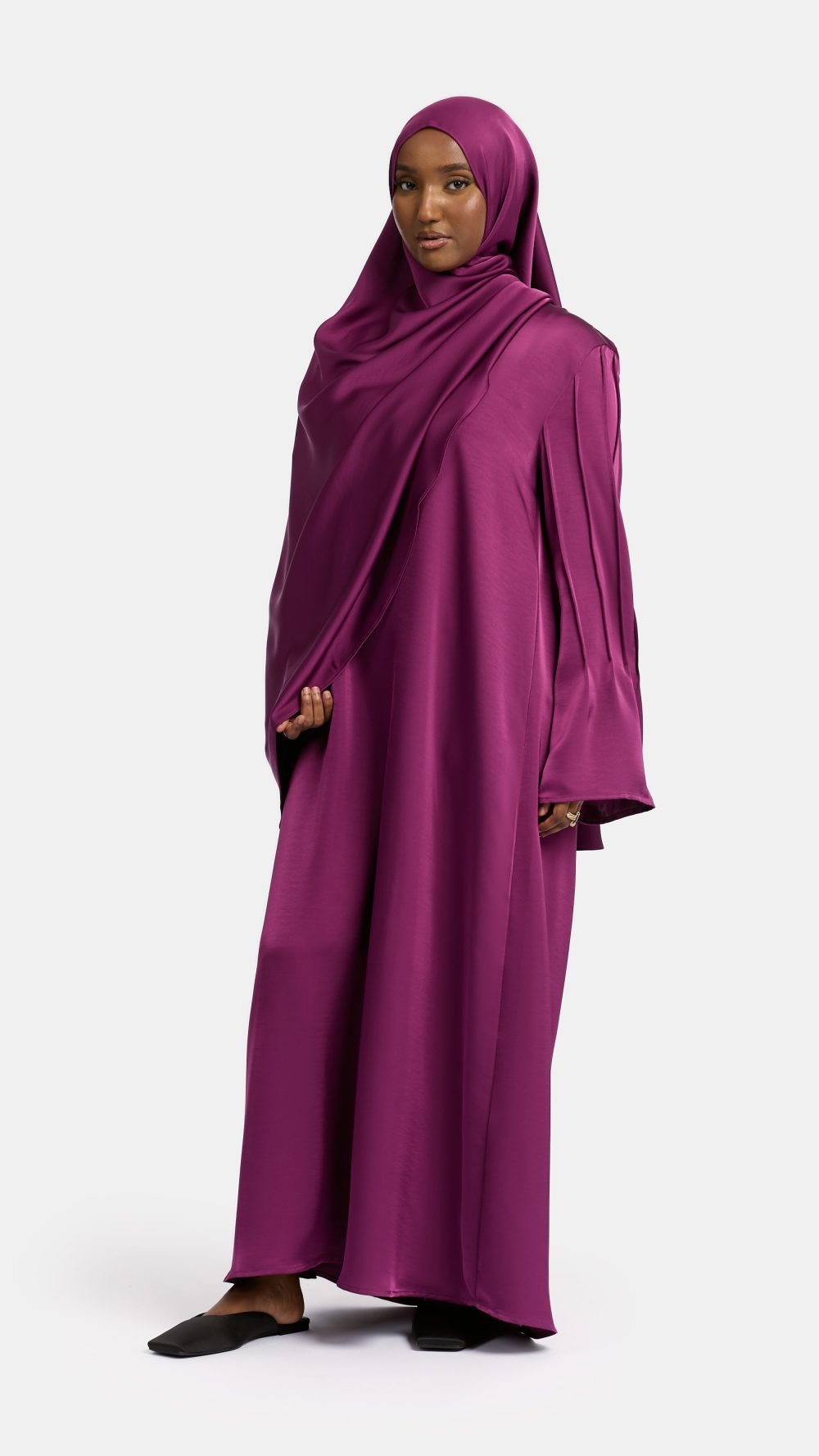 Finesse satin abaya Burgundy Purple