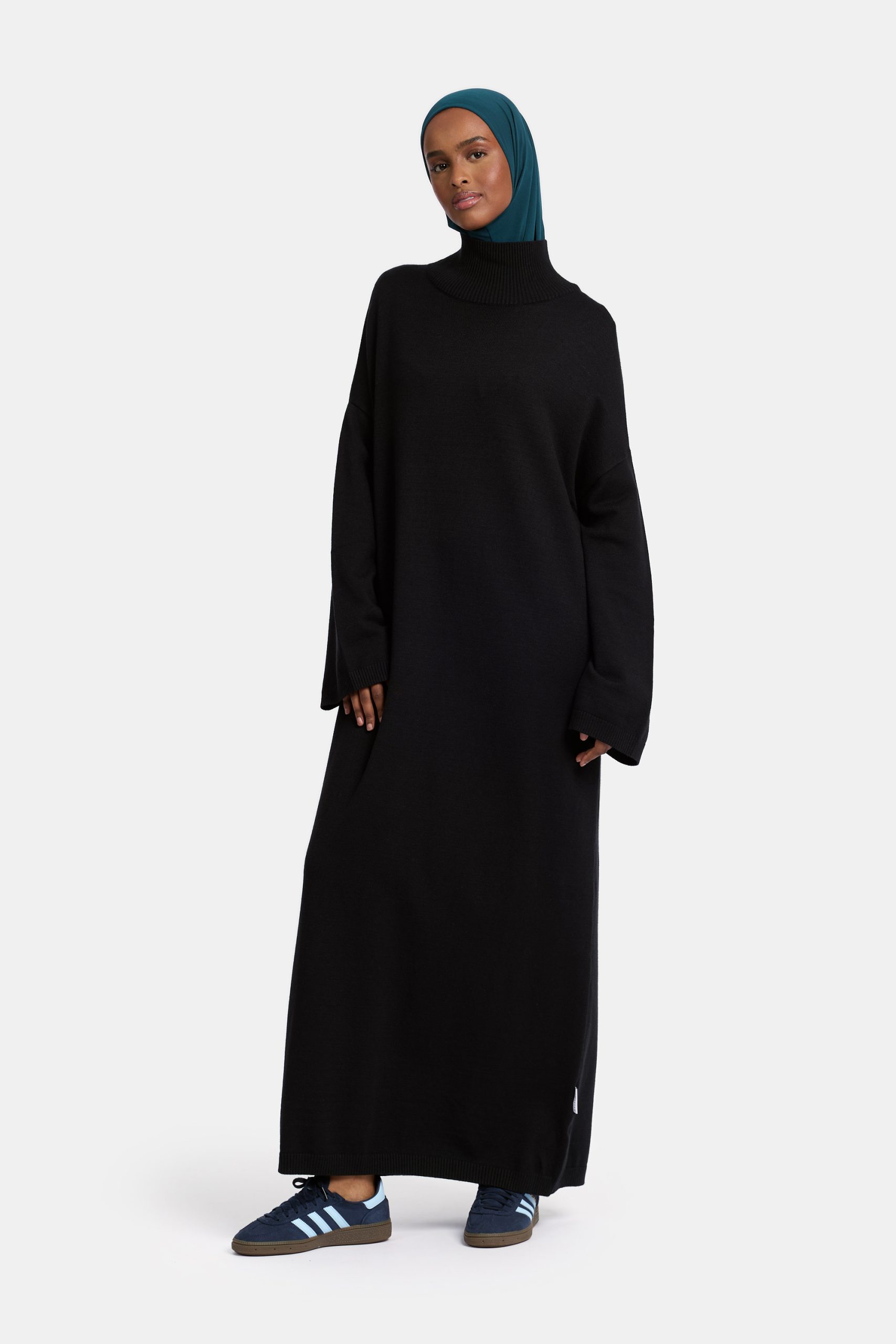 Tricot high neck abaya Black