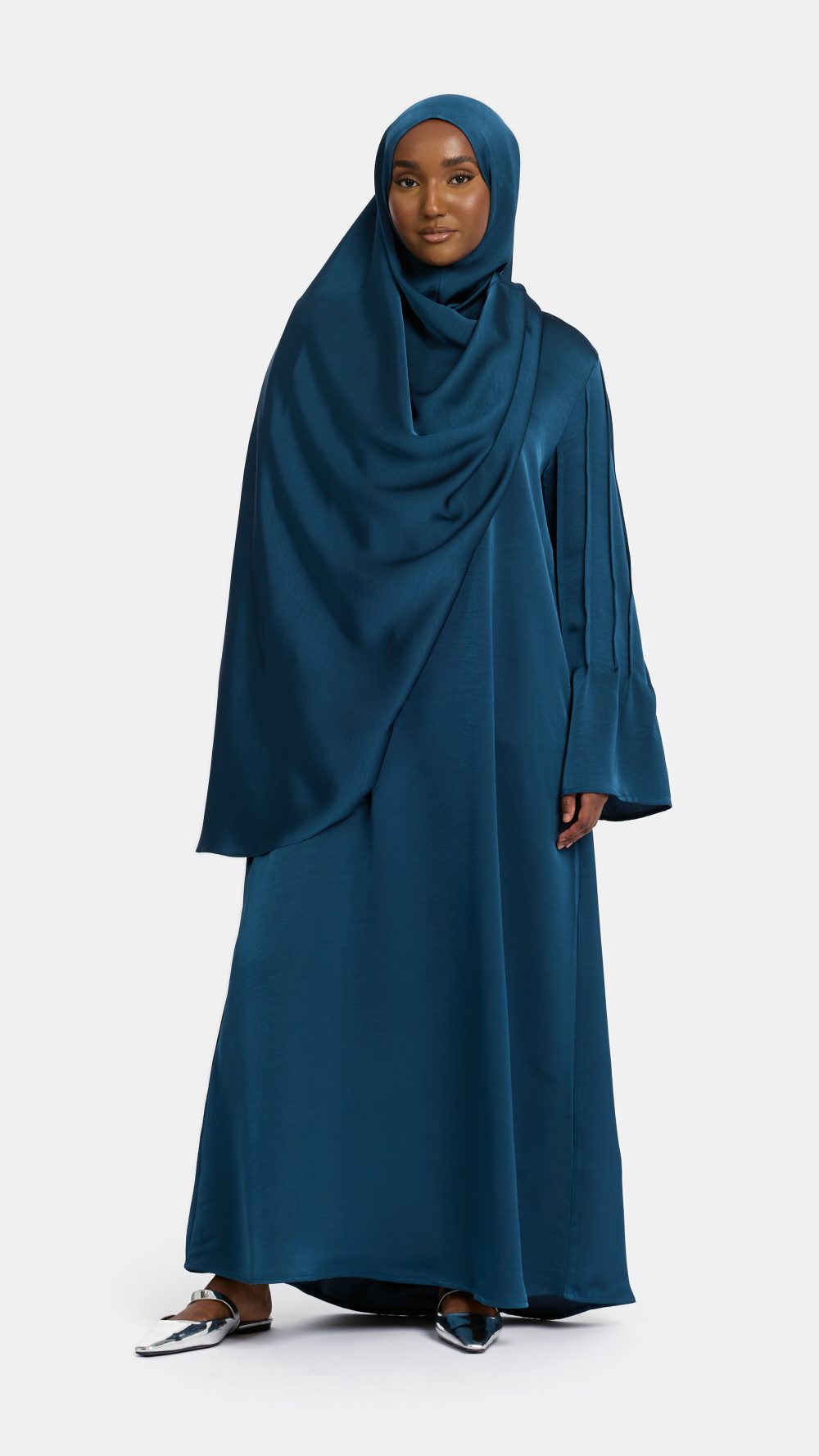 Finesse satin abaya Arabian Green