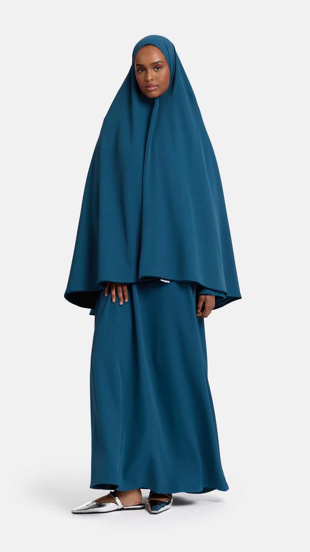 Velvet khimar Deep Saphire