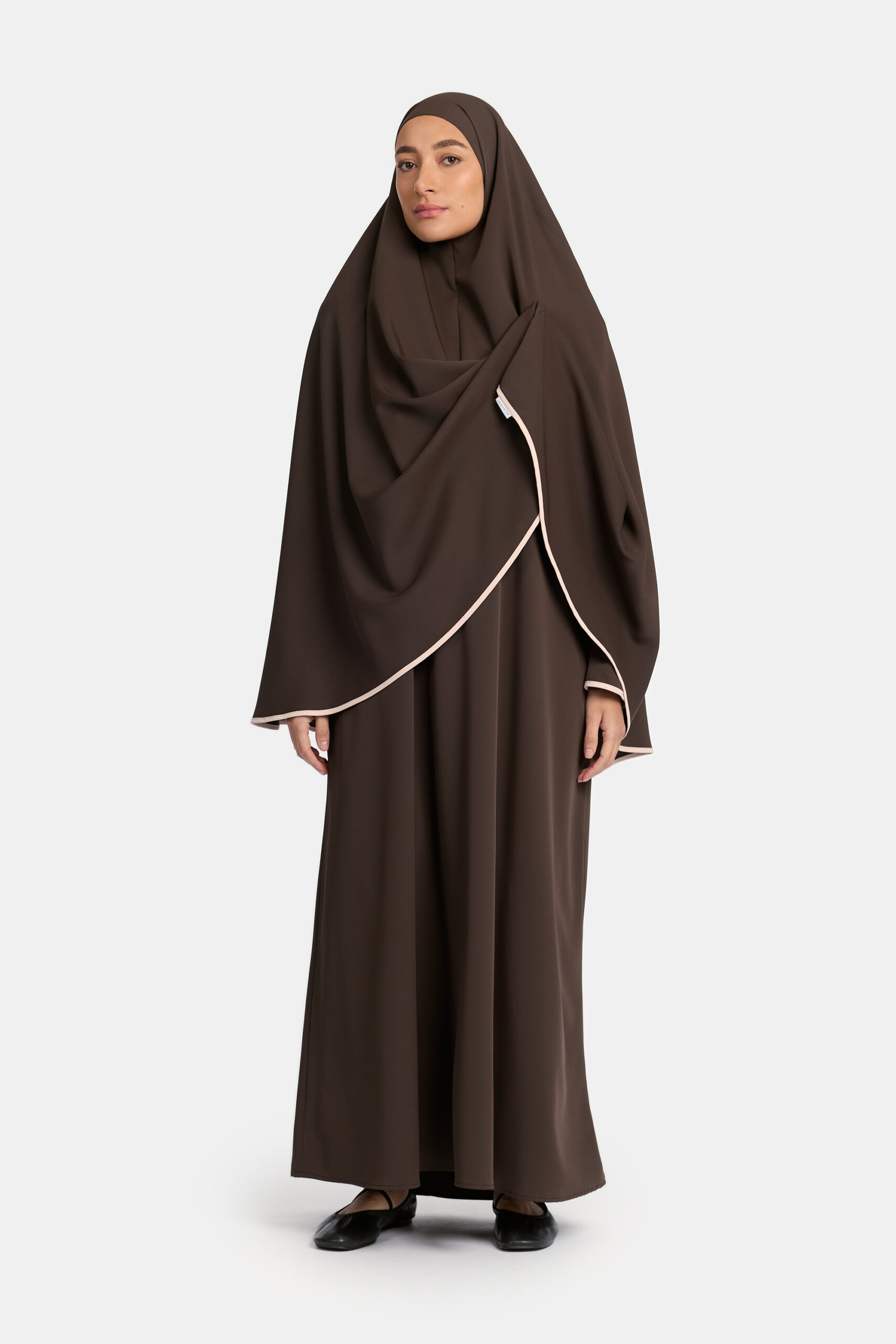 Magnet abaya and khimar set Deep Brown