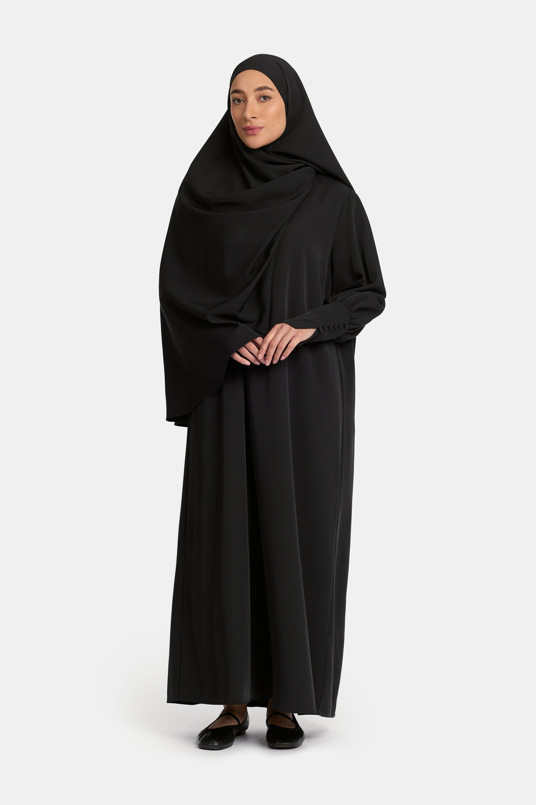 Button sleeve abaya Black