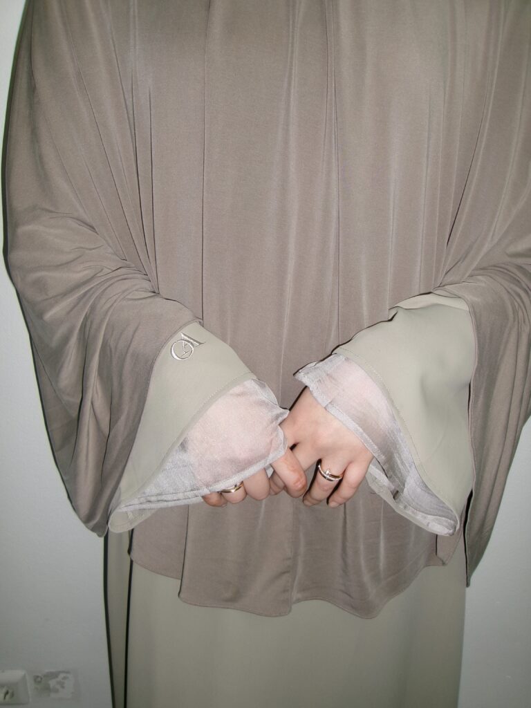 Afbeelding #1 van Sara