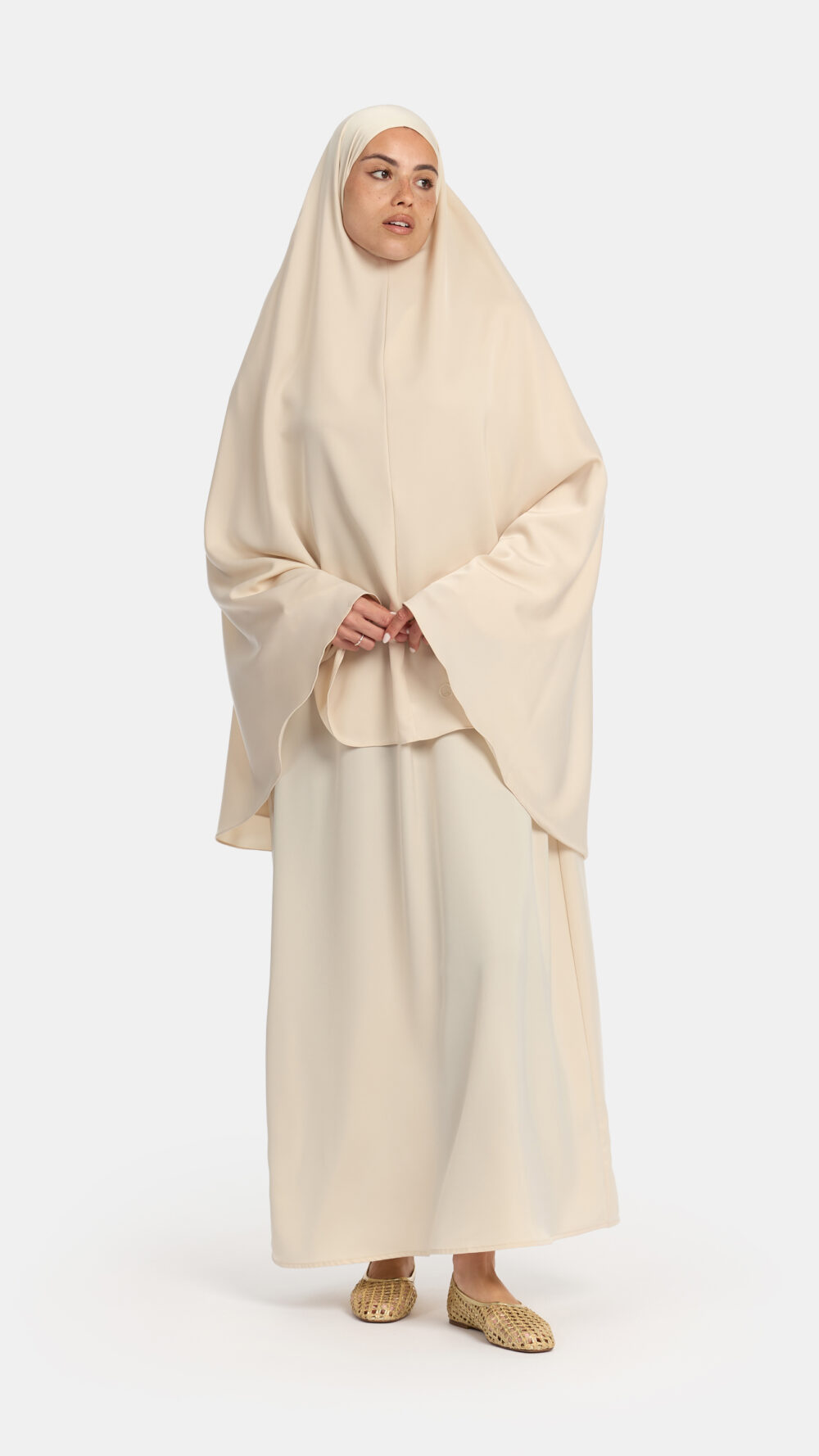 Satin khimar Almond White (Balloon sleeve)
