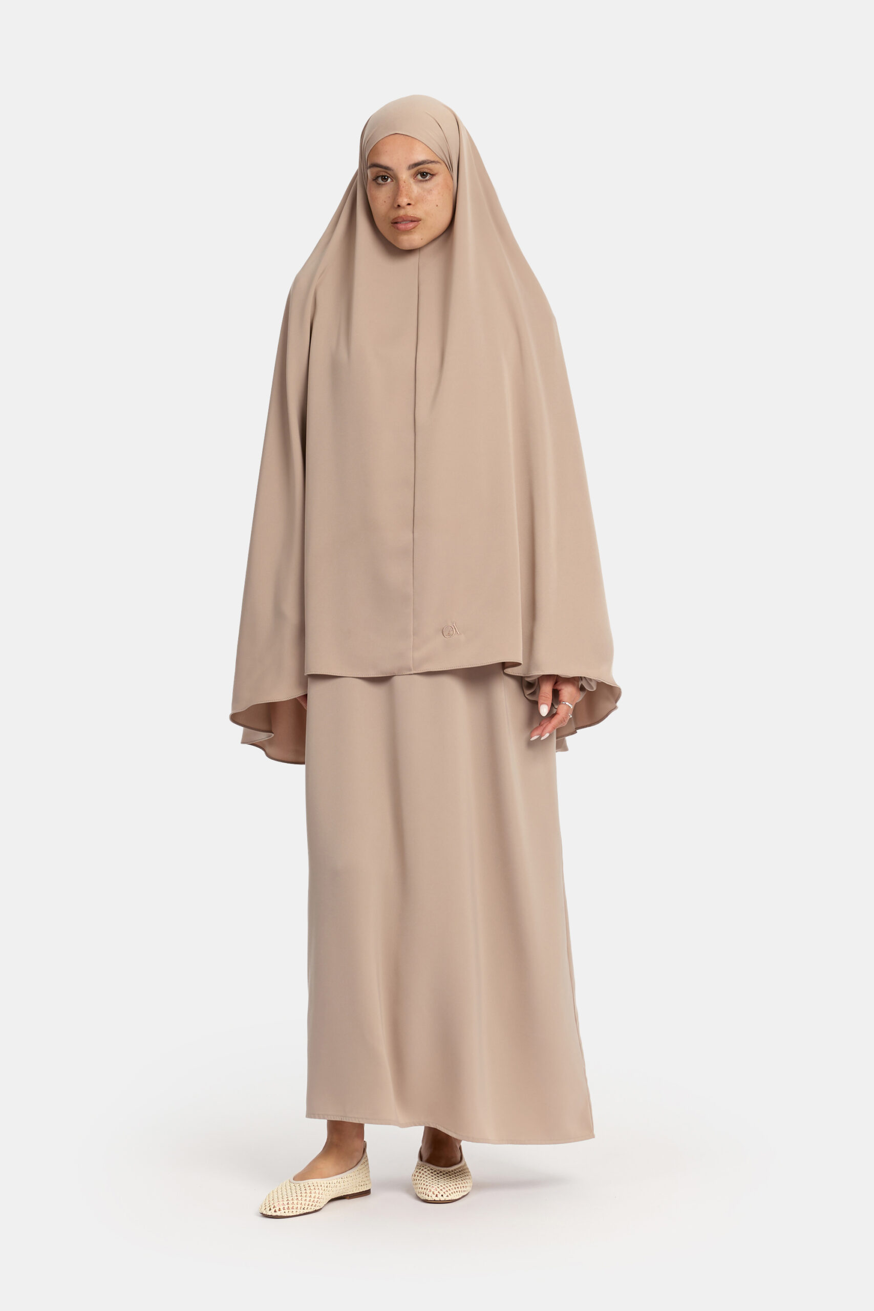 Satin khimar Beige Taupe (Asymmetric)
