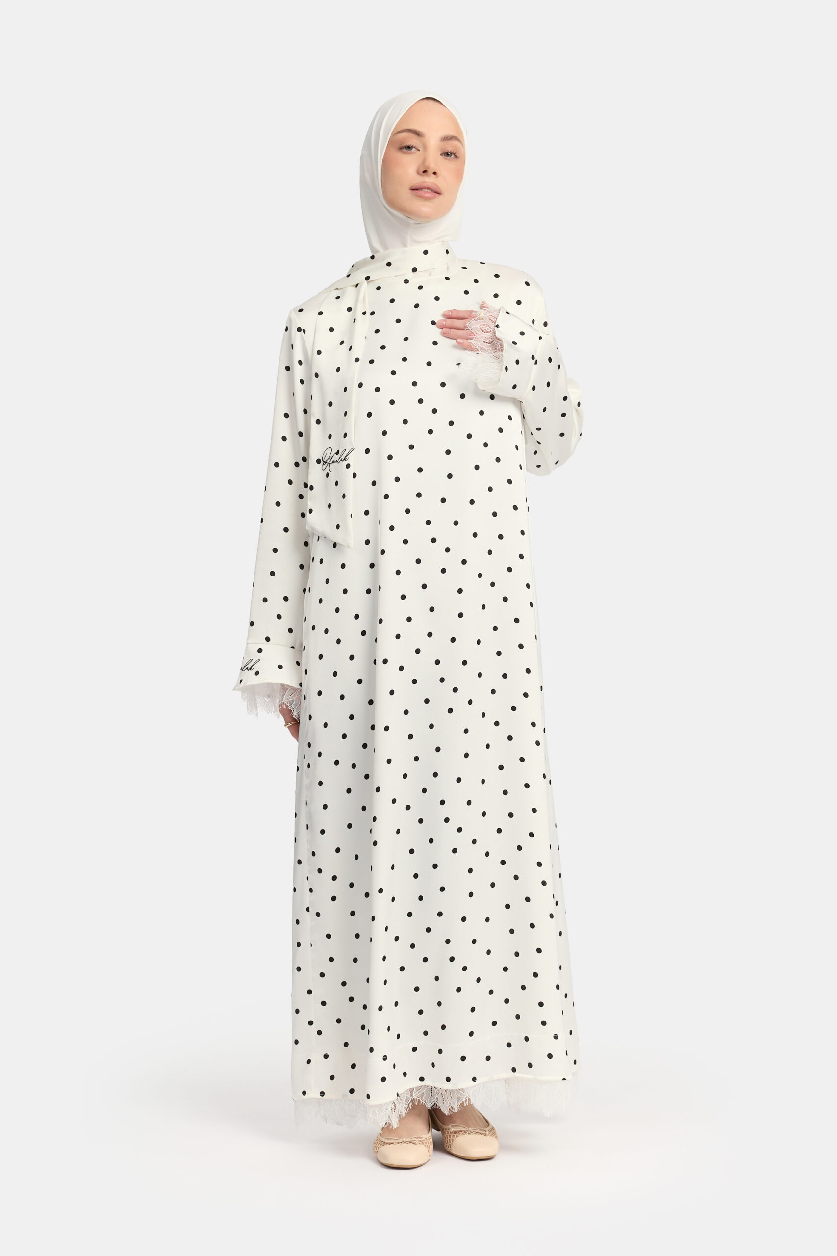 Soft dot abaya White OAmalak