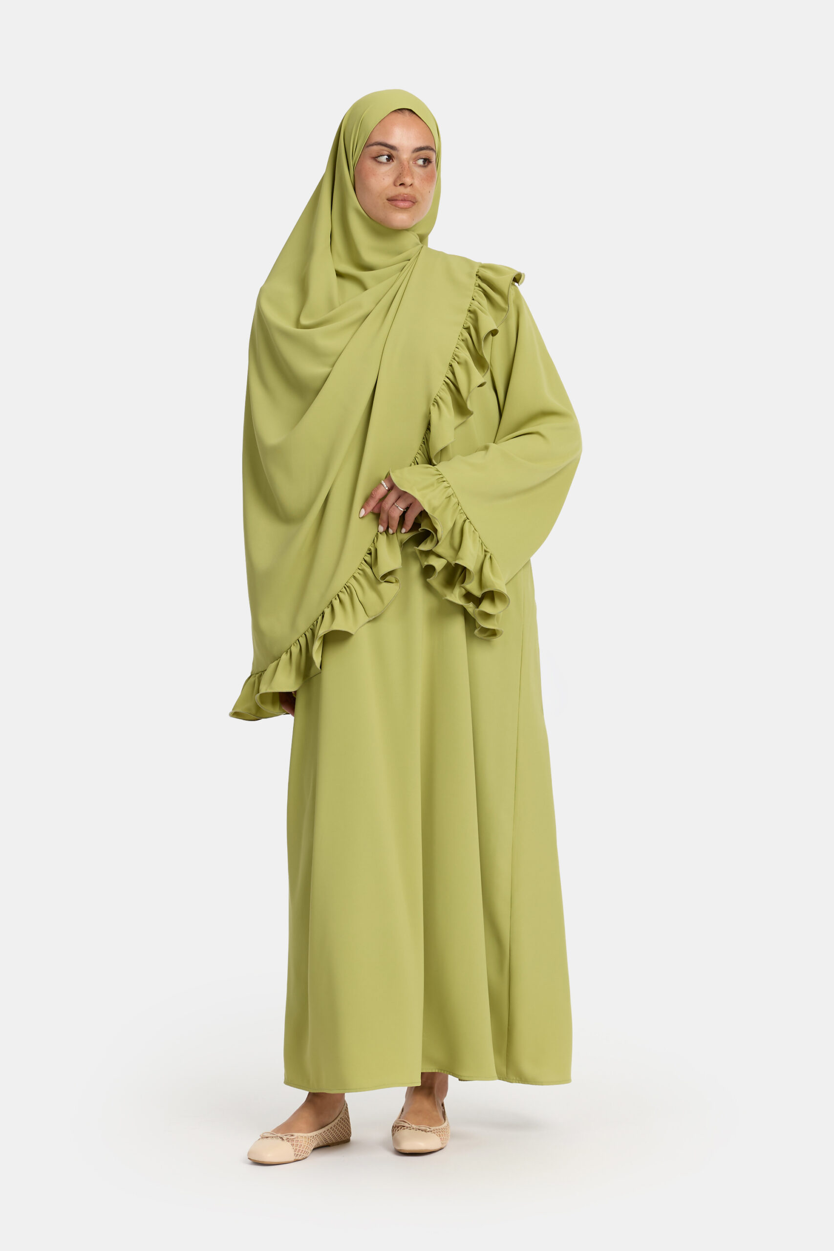 Nidha flounce abaya Pistache
