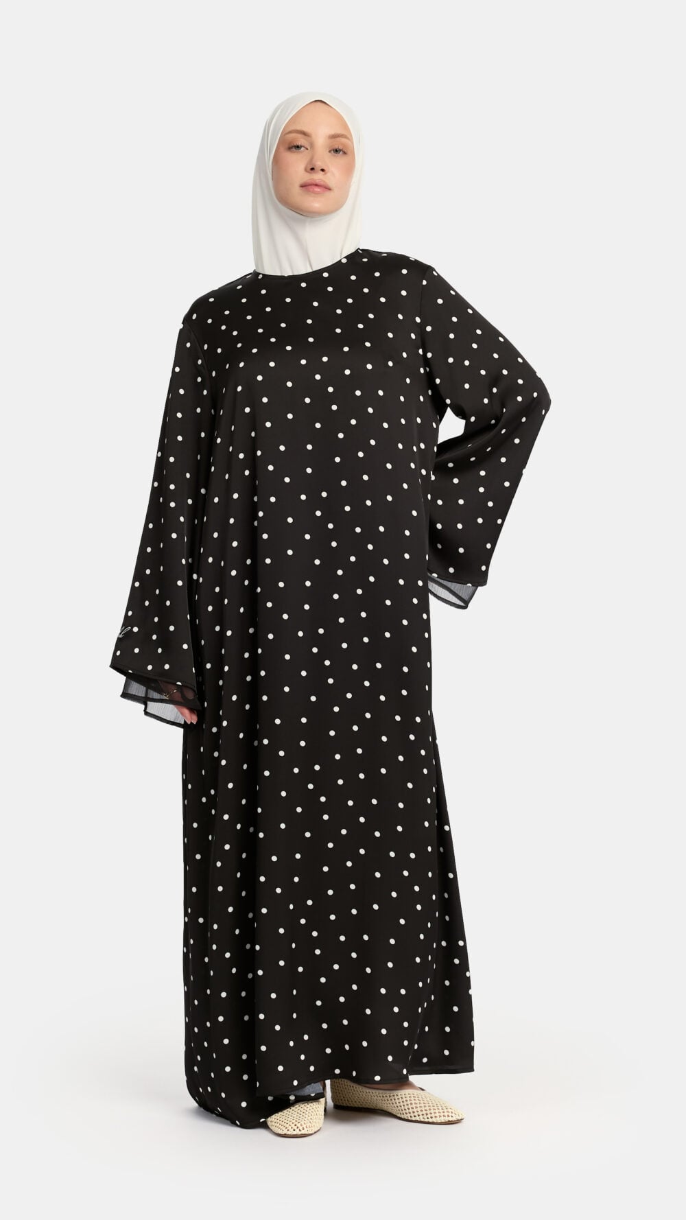 Soft dot Double sleeve abaya Black