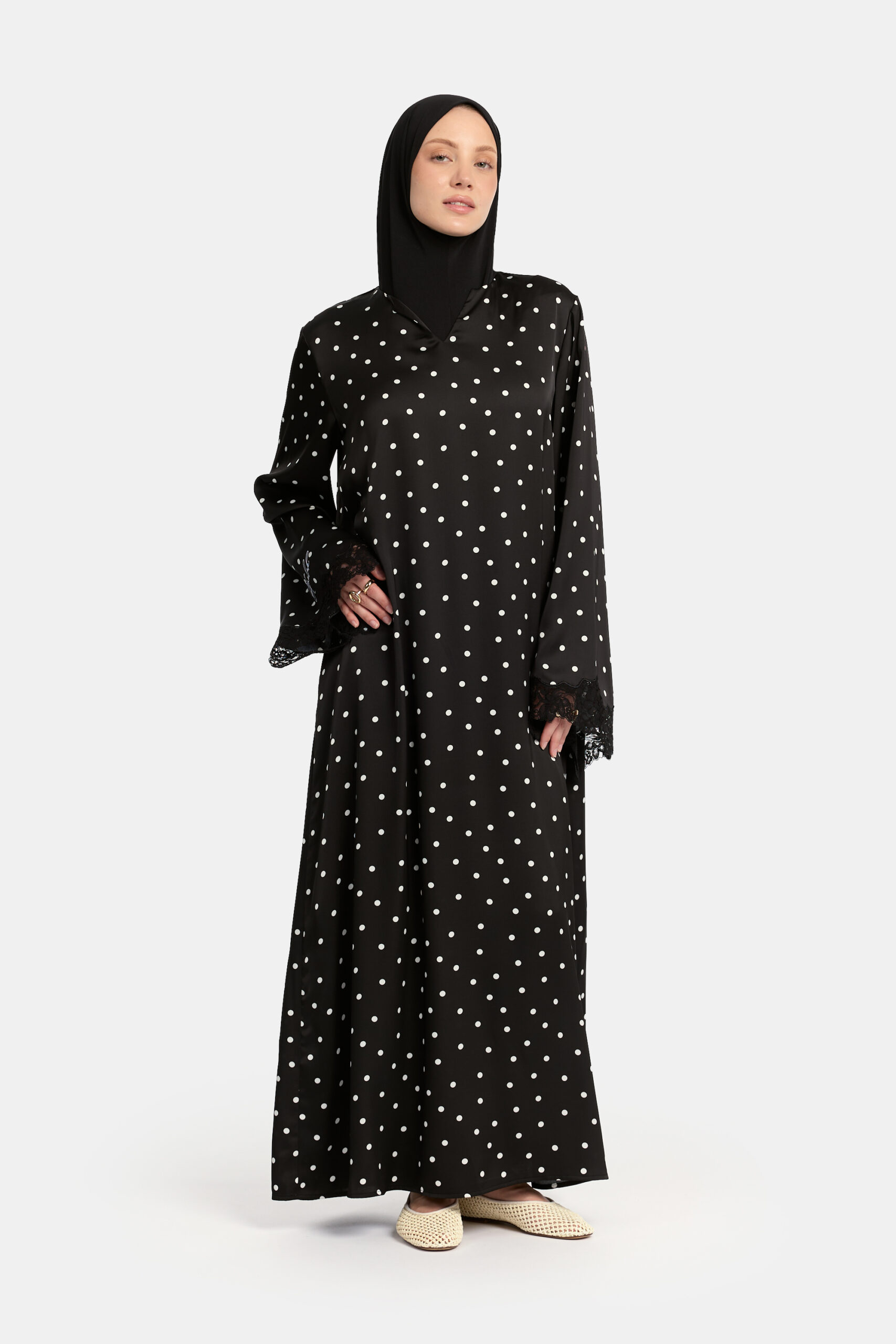 Soft dot Lace wavy edge Abaya Black