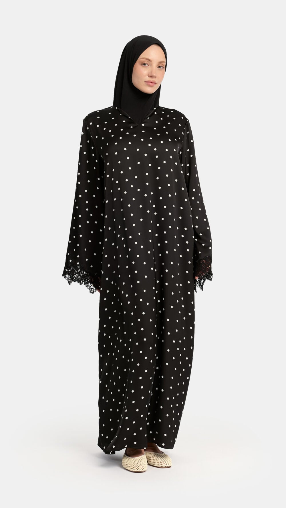 Soft dot Lace wavy edge Abaya Black - Afbeelding 2