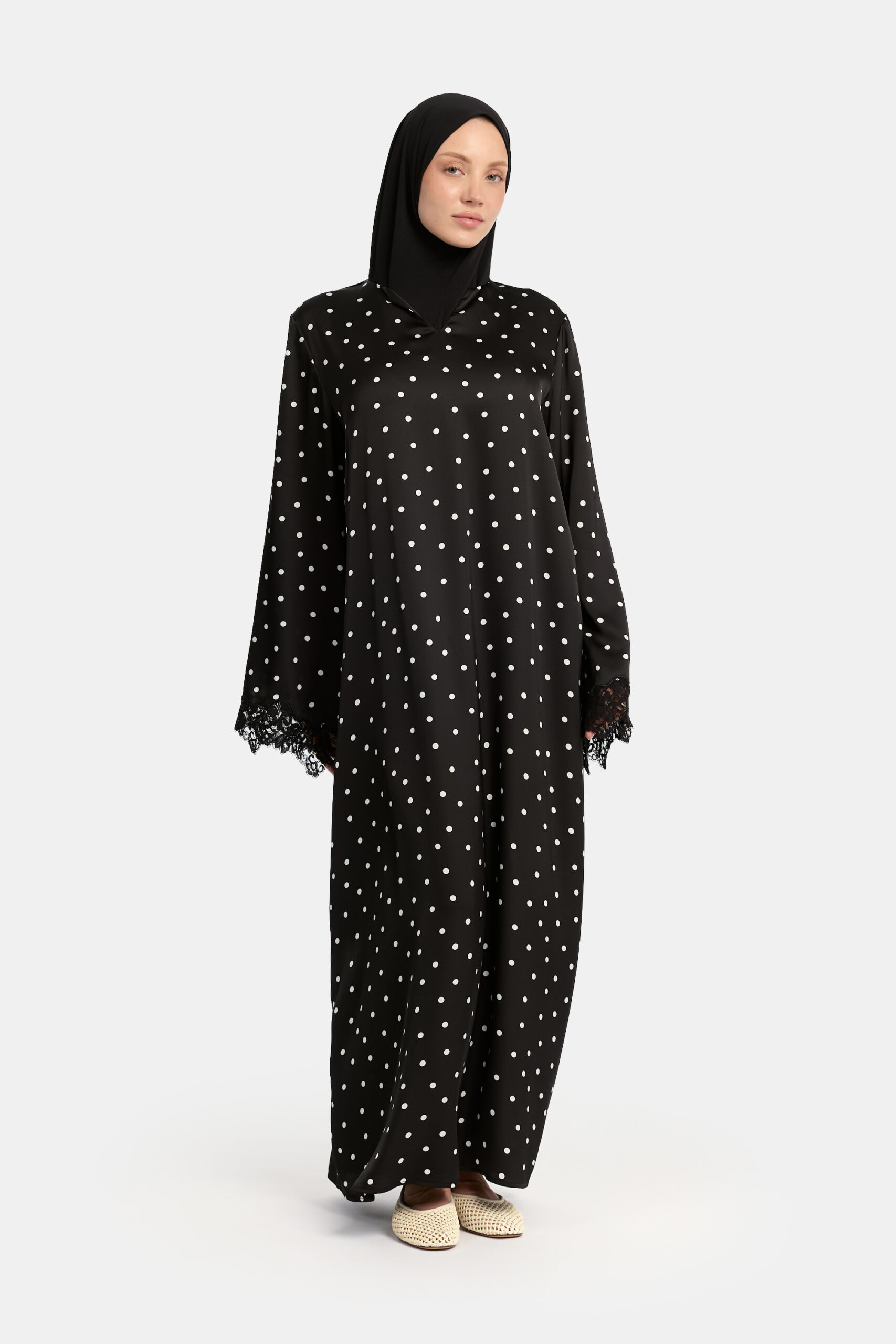 Soft dot Lace wavy edge Abaya Black - Afbeelding 2