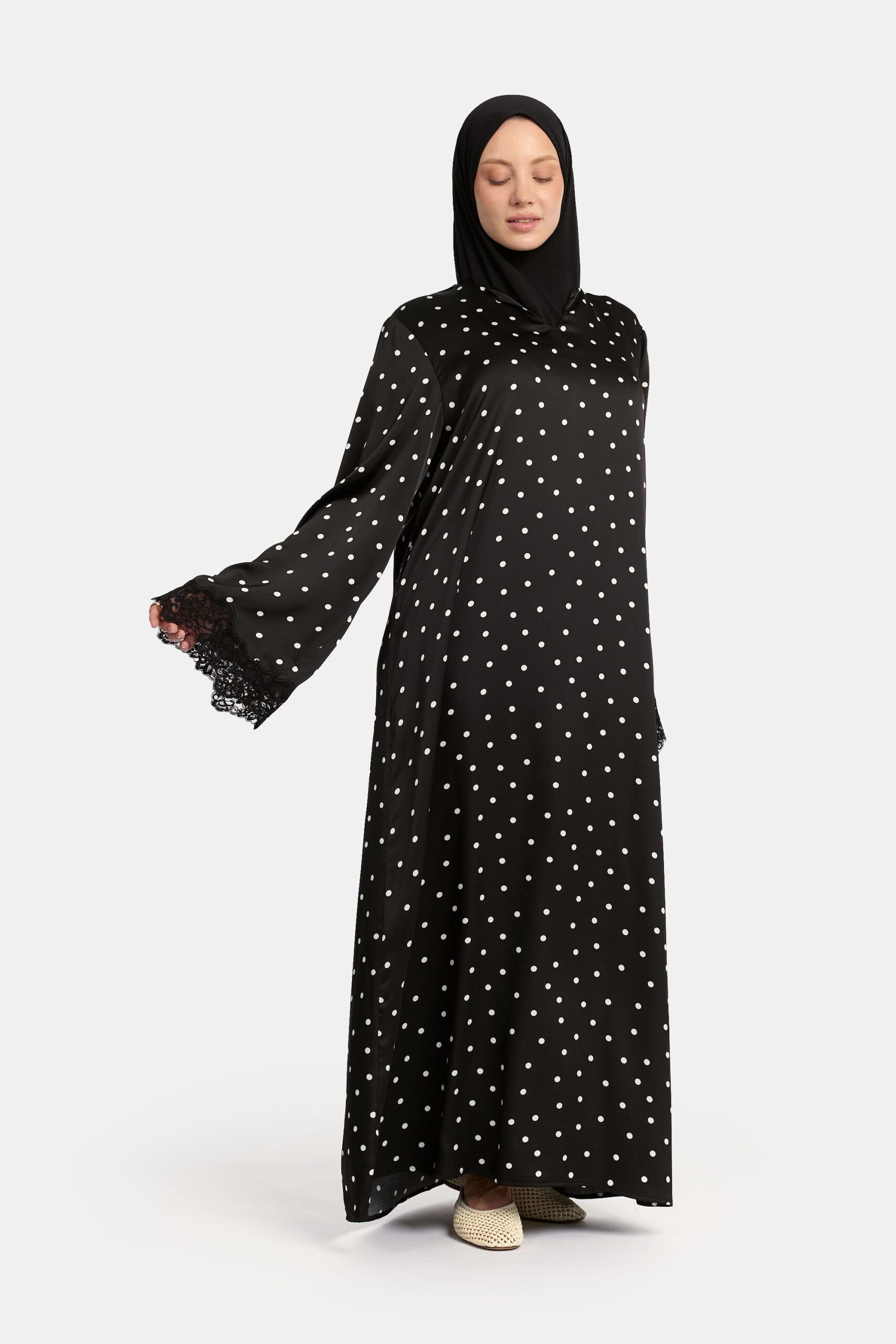 Soft dot Lace wavy edge Abaya Black - Afbeelding 4