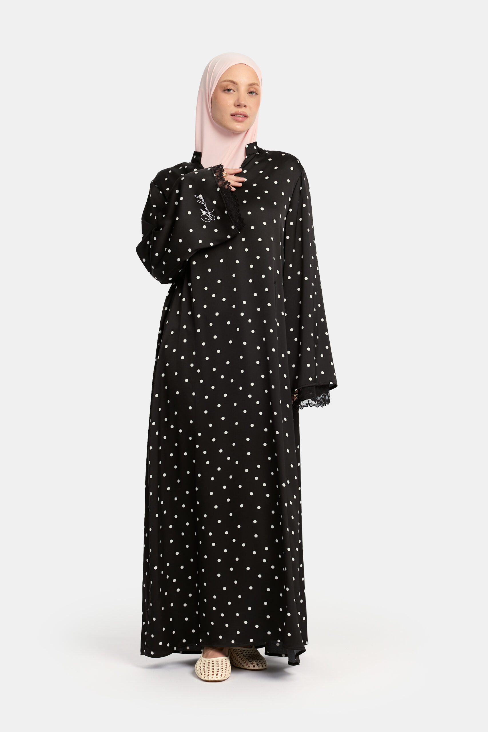 Soft dot Double lace sleeve abaya Black