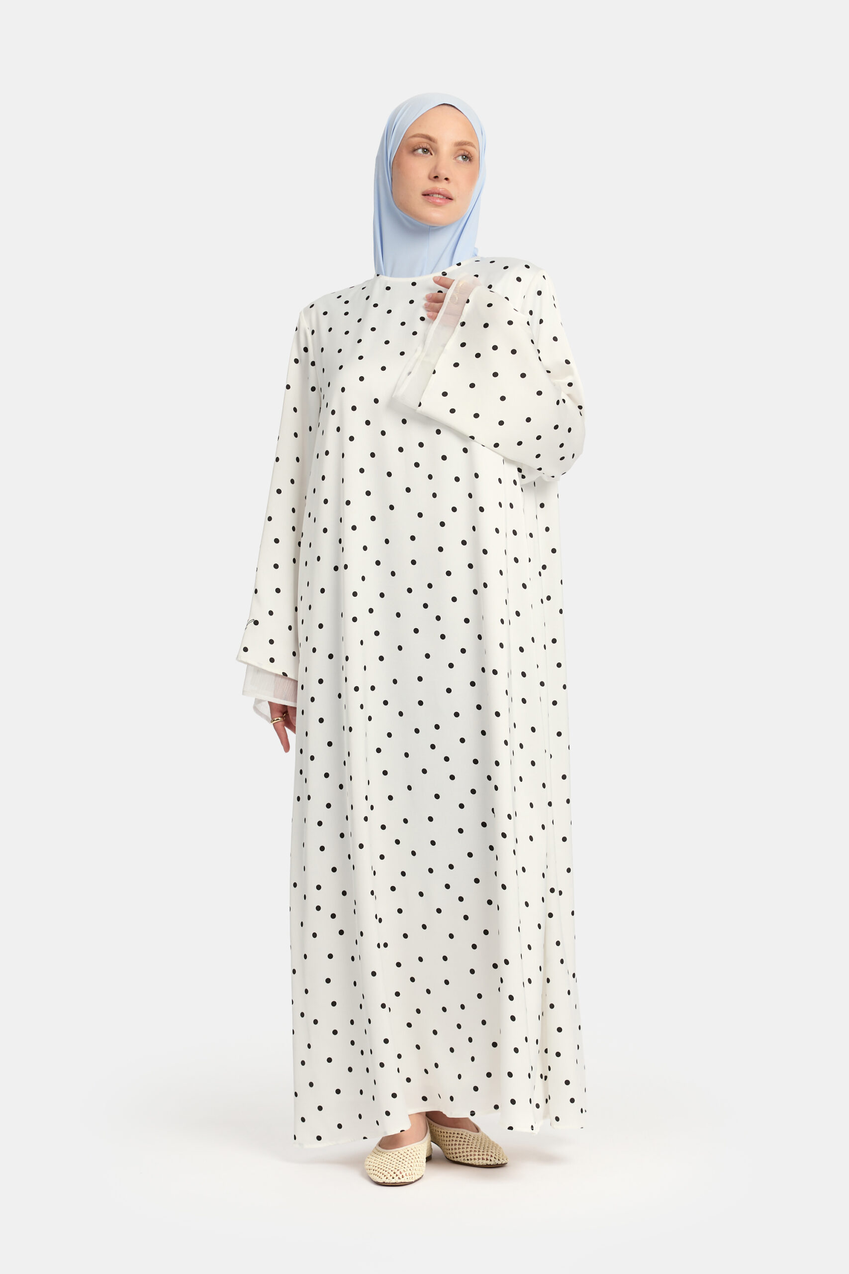 Soft dot Double sleeve abaya White