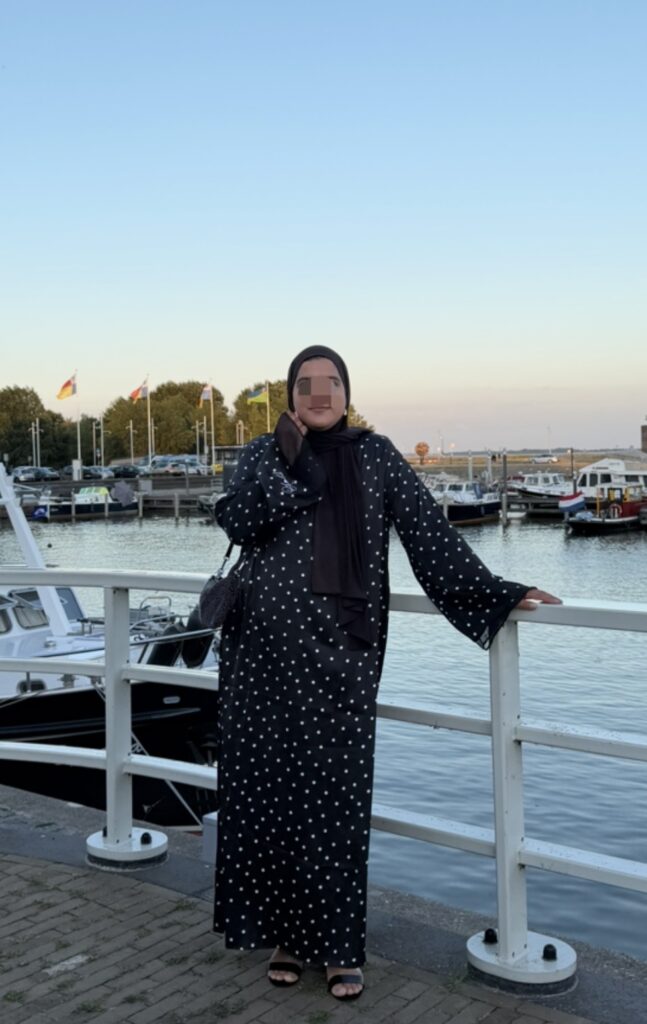 Afbeelding #1 van Zohra